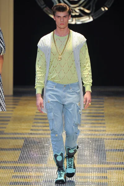 Look 31